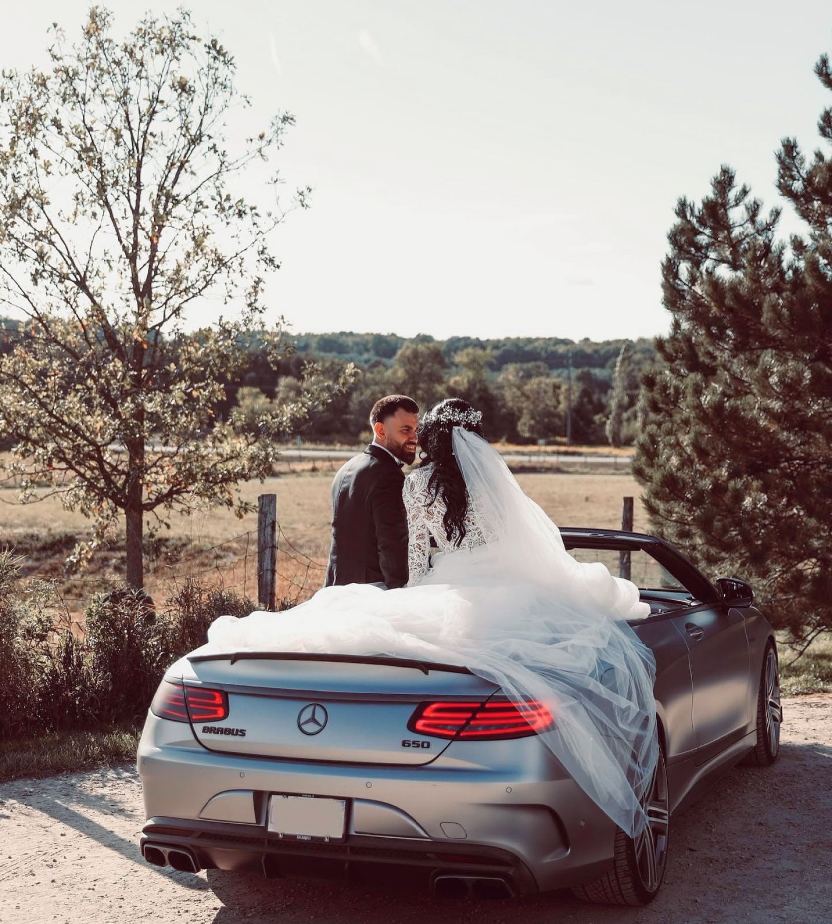 Wedding Couple in Mercedes Brabus 650